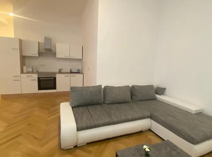 Sweet - Penthouse Apartment Vienna